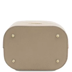 Beuteltasche aus Leder