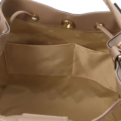 Beuteltasche aus Leder