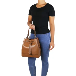 Beuteltasche aus Leder