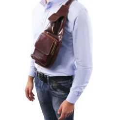 Brusttasche aus Leder