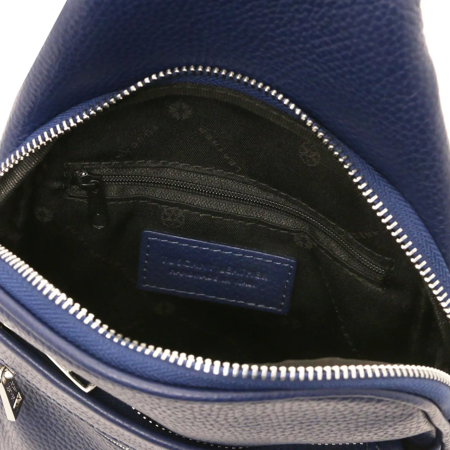 Brusttasche aus Weichem Leder
