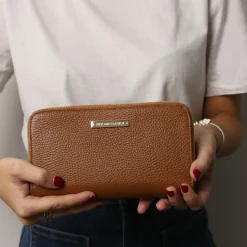 Exklusive Damenbrieftasche aus Leder mit Rundum-Reißverschluss