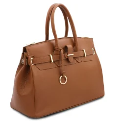 Handtasche aus Leder mit Goldfarbenen Beschläge
