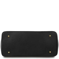 Handtasche aus Leder mit Goldfarbenen Beschläge
