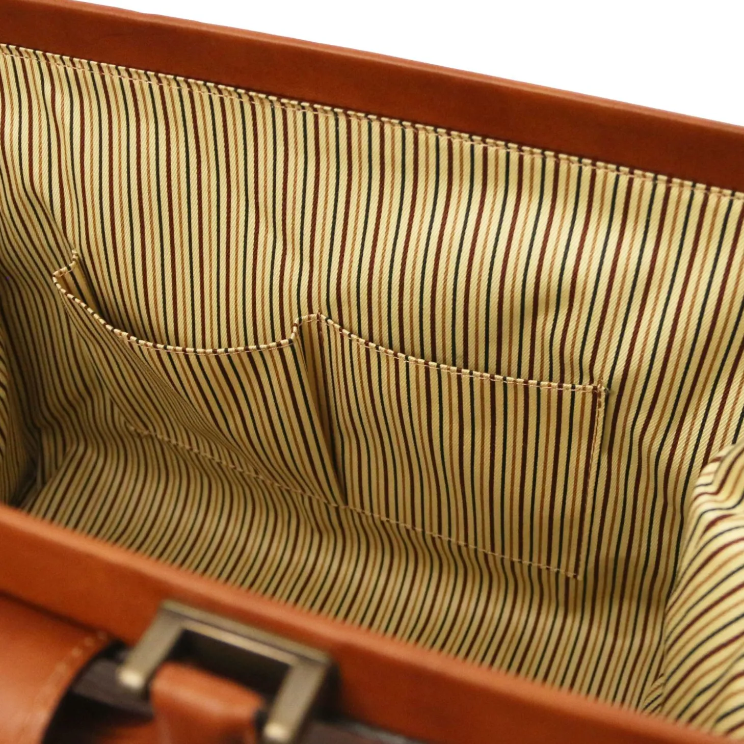 Klassische Doktortasche aus Leder mit Schnalle