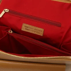 Kleiner Damenrucksack aus Leder