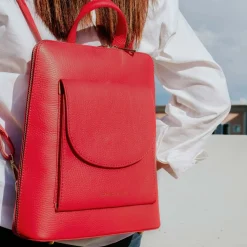 Kleiner Damenrucksack aus Leder