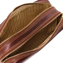 Kulturtasche mit Doppelfach aus Leder