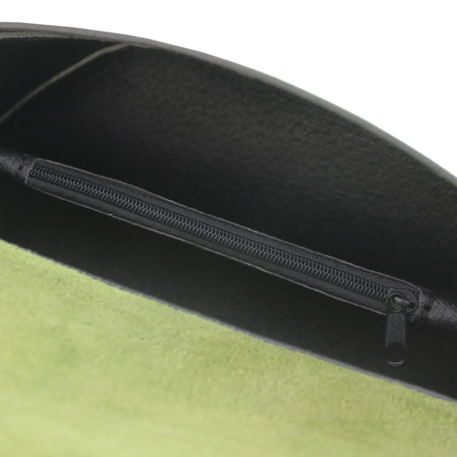 Schultertasche aus Leder