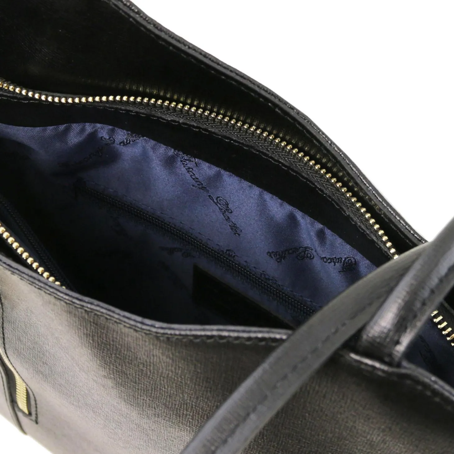 Schultertasche aus Saffiano Leder