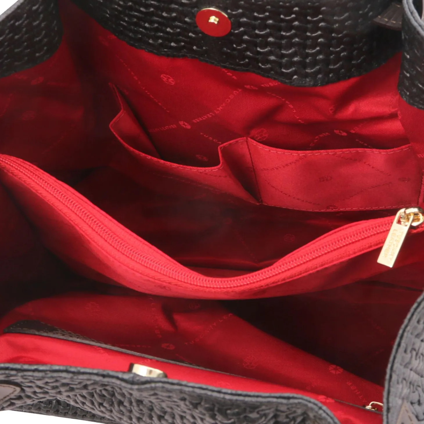 Tasche aus Geprägtem Leder